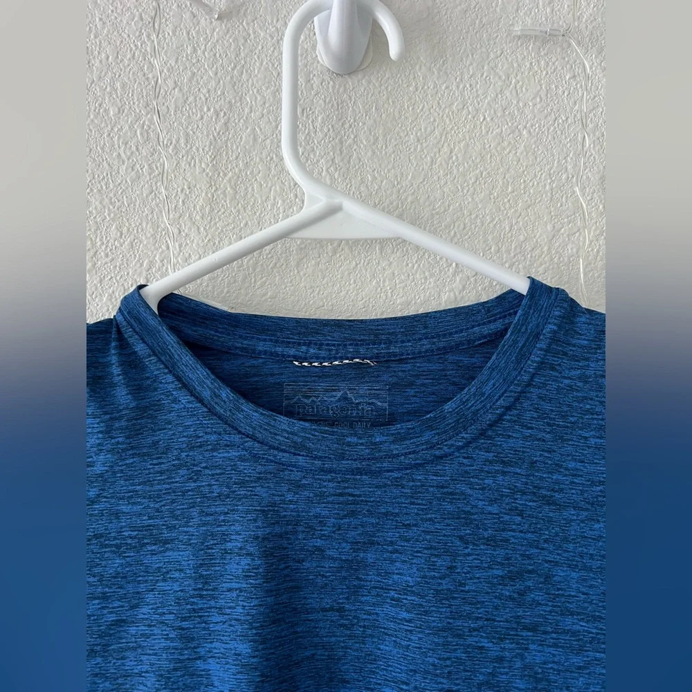 Patagonia Men's Capilene Cool Daily Shirt | Blue | Xtra Small - Picture 3 of 10